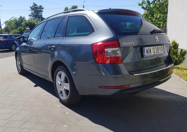 Skoda Octavia cena 34800 przebieg: 197000, rok produkcji 2018 z Grodzisk Mazowiecki małe 254